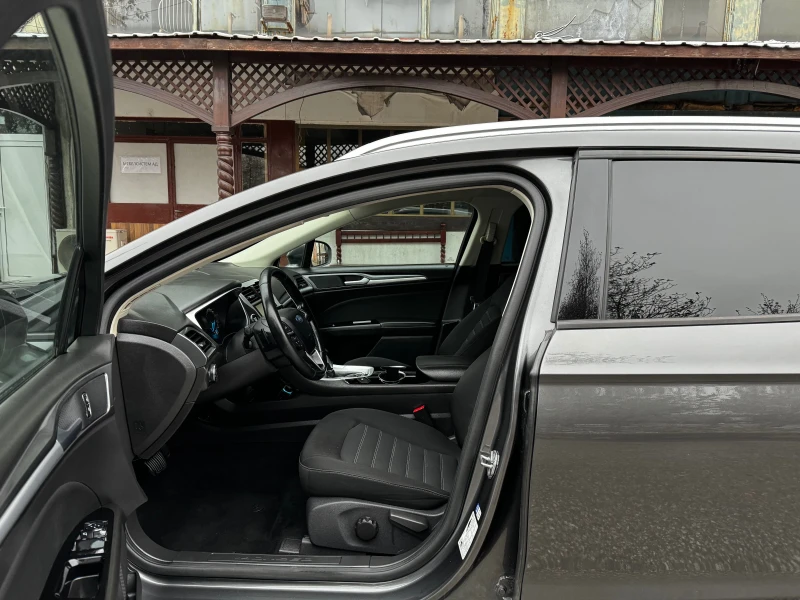 Ford Mondeo 2.0 TDCI Titanium, снимка 12 - Автомобили и джипове - 48168824