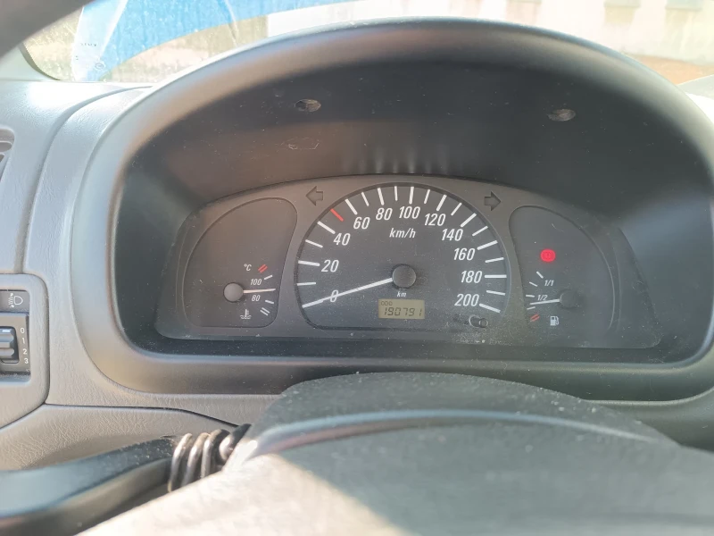 Opel Agila 1.2, снимка 12 - Автомобили и джипове - 48630803