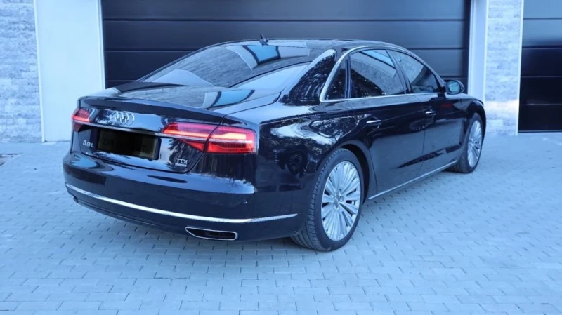 Audi A8 L 2-ри собственик 3хТВ B&O, снимка 2 - Автомобили и джипове - 52555637