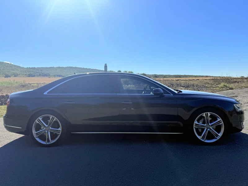 Audi A8 L 2-ри собственик 3хТВ B&O Пълна история Реални КМ, снимка 4 - Автомобили и джипове - 52555637
