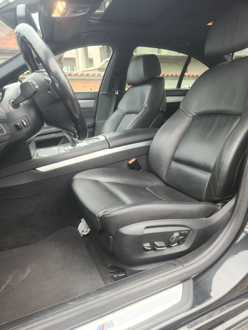 BMW 730 МPack XD LONG Soft Close Head Up Distronik, снимка 8 - Автомобили и джипове - 52068860
