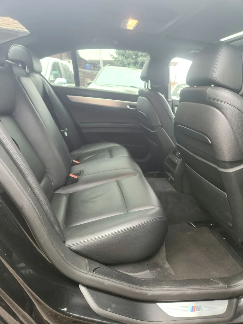 BMW 730 МPack XD LONG Soft Close Head Up Distronik, снимка 7 - Автомобили и джипове - 52068860