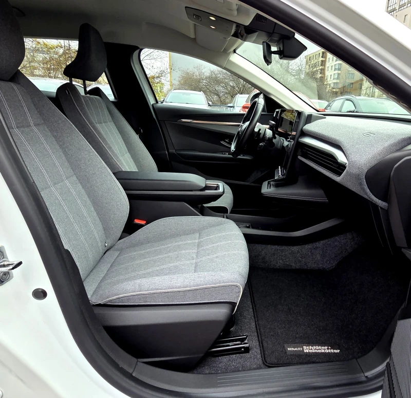 Renault Megane EV60/Гаранционна/СЕРВИЗНА КНИЖКА, снимка 11 - Автомобили и джипове - 52772853