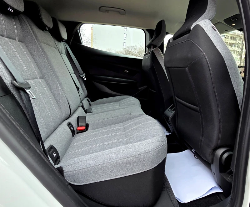 Renault Megane EV60/Гаранционна/СЕРВИЗНА КНИЖКА, снимка 10 - Автомобили и джипове - 52772853