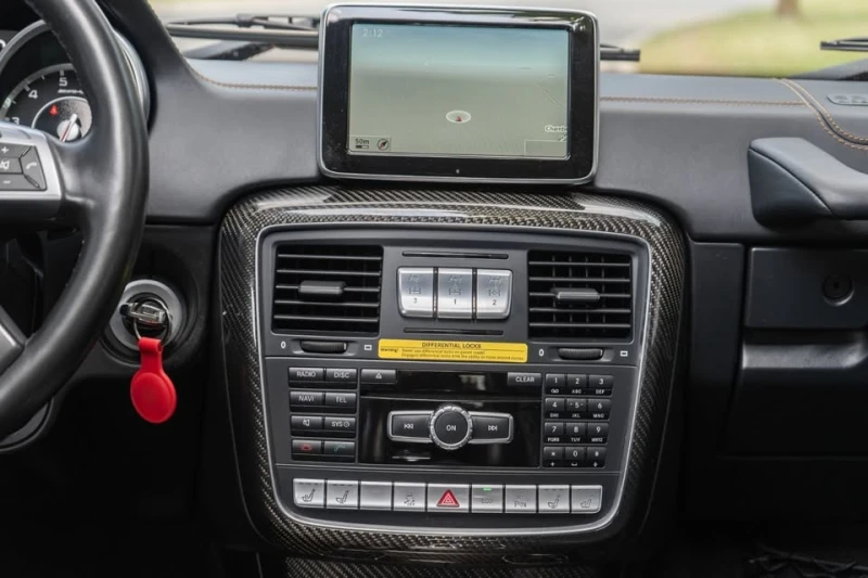 Mercedes-Benz G 63 AMG CARFAX* АВТОФИНАНСИРАНЕ БЕЗ ПЪРВОНАЧАЛНА ВНОСКА, снимка 10 - Автомобили и джипове - 52839669