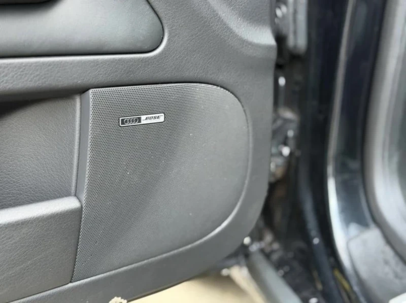 Audi A4 3.0TDI, снимка 12 - Автомобили и джипове - 52908554