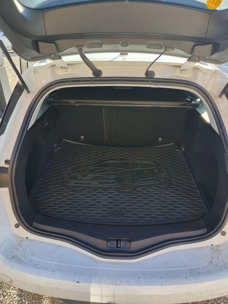 Renault Megane 1, 6 SCe LPG, снимка 11 - Автомобили и джипове - 53024691