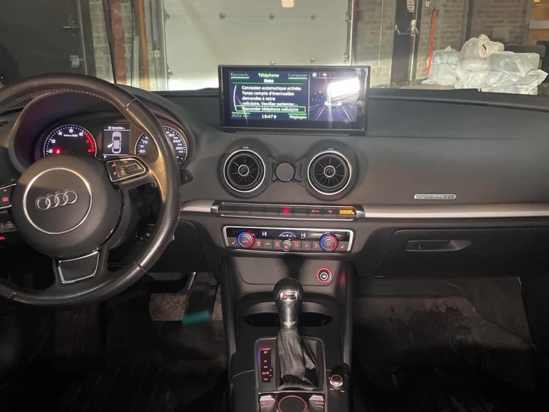 Audi A3 * 2.0T Komfort * CARFAX * БЕЗ ПЪРВОНАЧАЛНА ВНОСКА, снимка 9 - Автомобили и джипове - 53168474