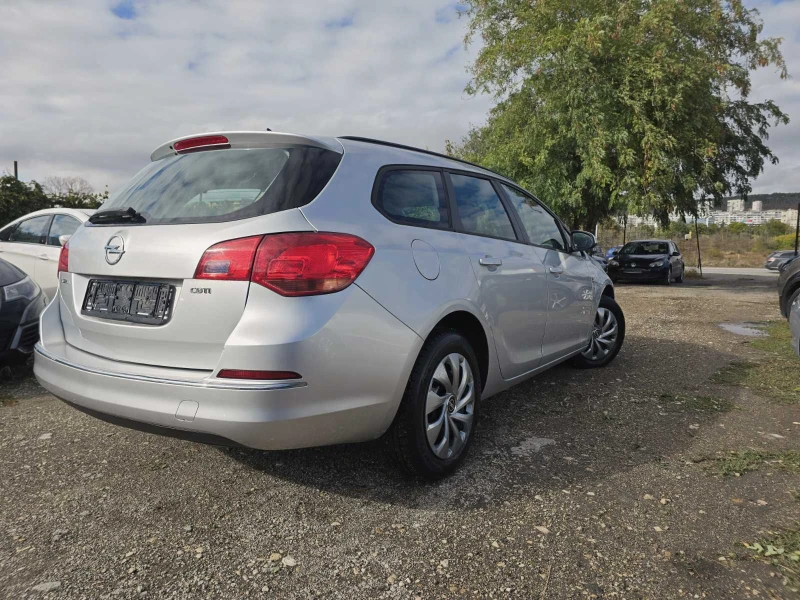 Opel Astra .6cdti/FACE/ПЕРФЕКТЕН, снимка 4 - Автомобили и джипове - 53188738