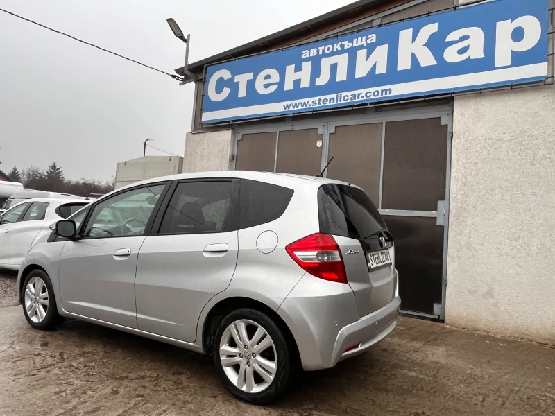 Honda Jazz 1.4i EXCLUSIVE - АВТОМАТИК, снимка 2 - Автомобили и джипове - 53239173