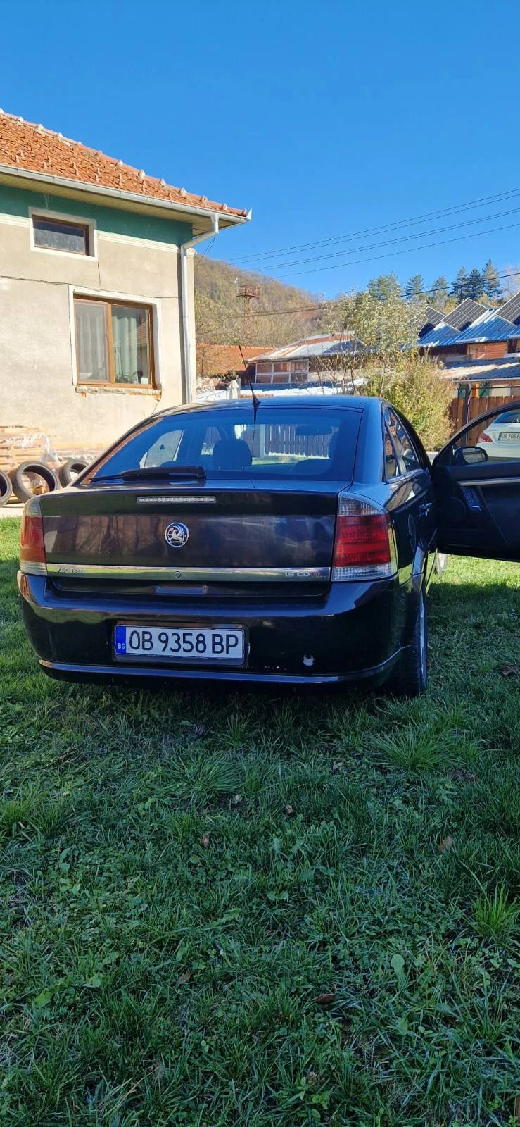 Opel Vectra 1.9 CDTI, снимка 3 - Автомобили и джипове - 52530547