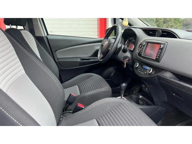 Toyota Yaris 1.5 VVT-i CVT Luna - изображение 10