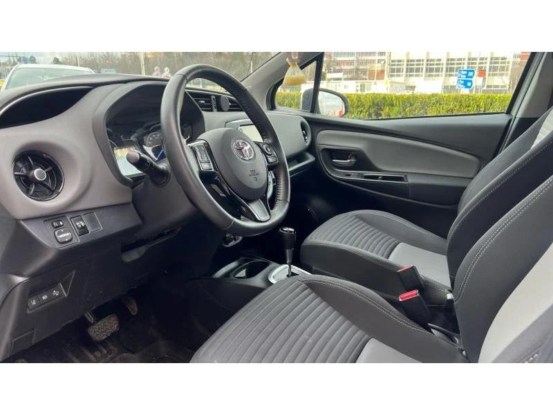 Toyota Yaris 1.5 VVT-i CVT Luna - изображение 9