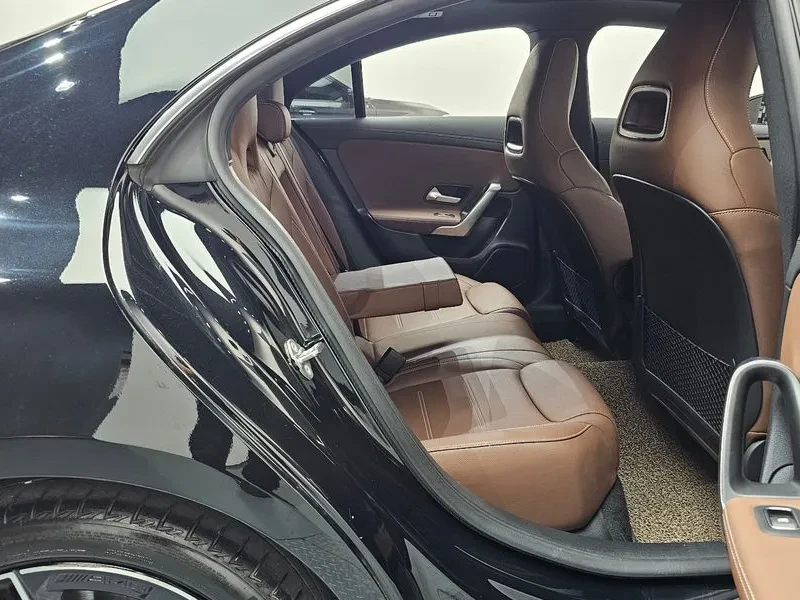 Mercedes-Benz CLA 250 4Matic, снимка 12 - Автомобили и джипове - 56669792