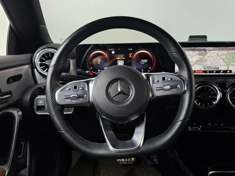 Mercedes-Benz CLA 250 4Matic, снимка 13 - Автомобили и джипове - 56669792