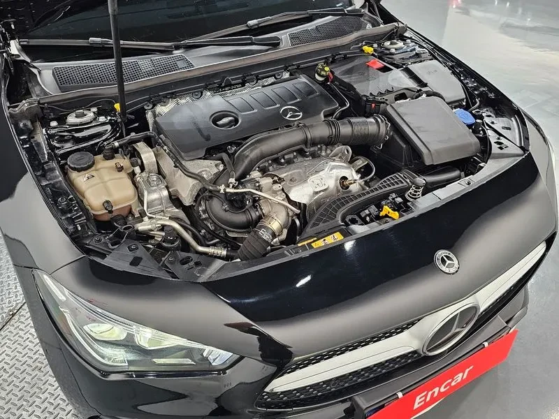 Mercedes-Benz CLA 250 4Matic, снимка 6 - Автомобили и джипове - 56669792