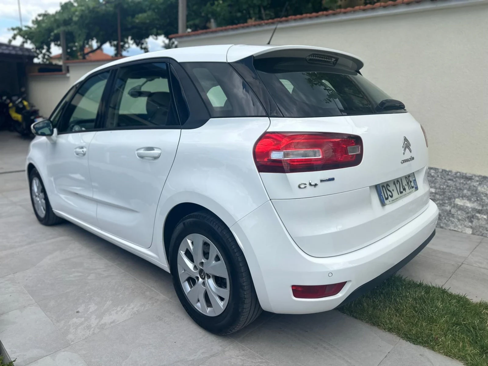 Citroen C4 Picasso 1.6HDi - изображение 4