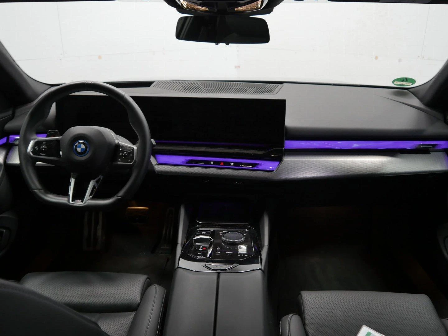 BMW i5 40  eDrive  M Sport Paket - изображение 5
