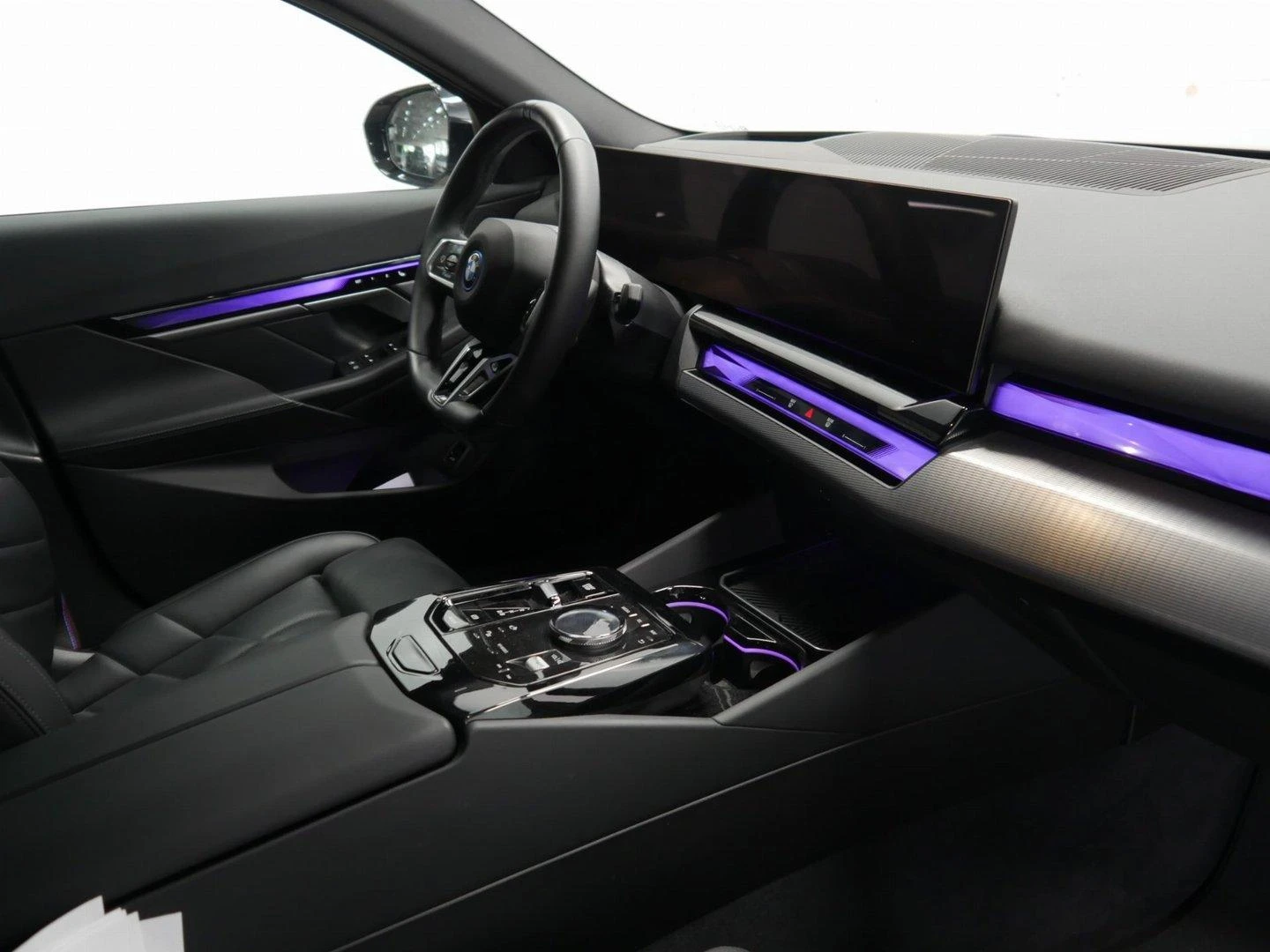 BMW i5 40  eDrive  M Sport Paket - изображение 6