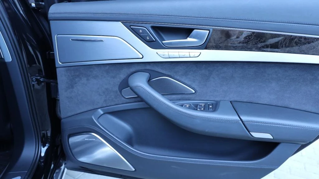 Audi A8 L 2-ри собственик 3хТВ B&O - изображение 9