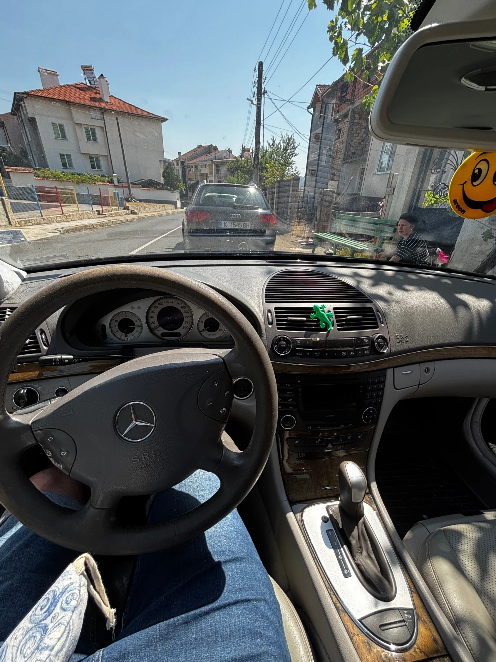 Mercedes-Benz E 320 Avangarde - изображение 6