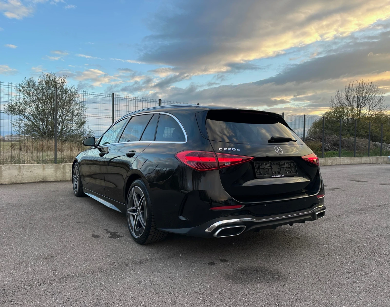 Mercedes-Benz C 220 d AMG LINE - изображение 6