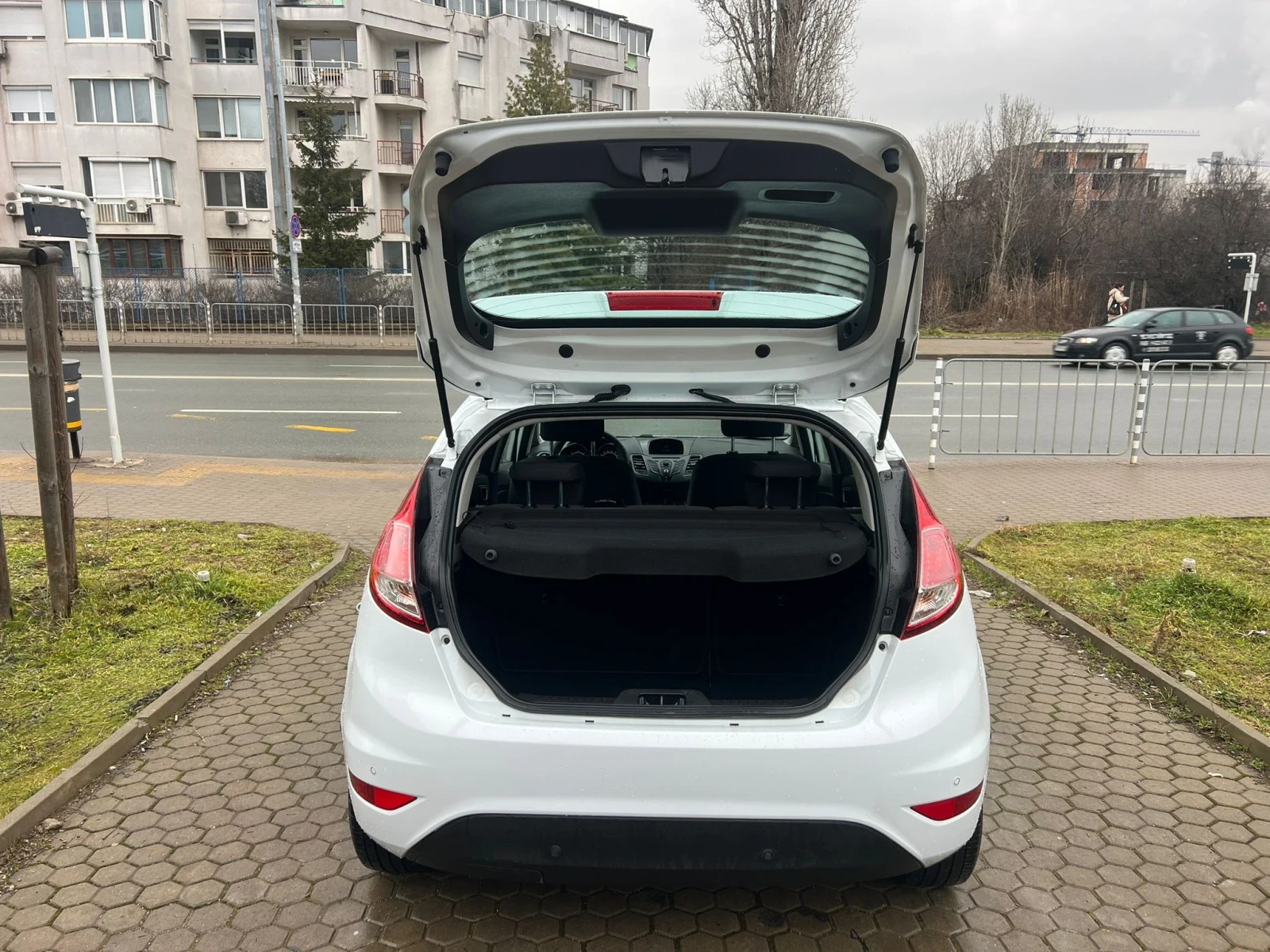 Ford Fiesta 1.5TDCi | Mobile.bg � ����������� 14