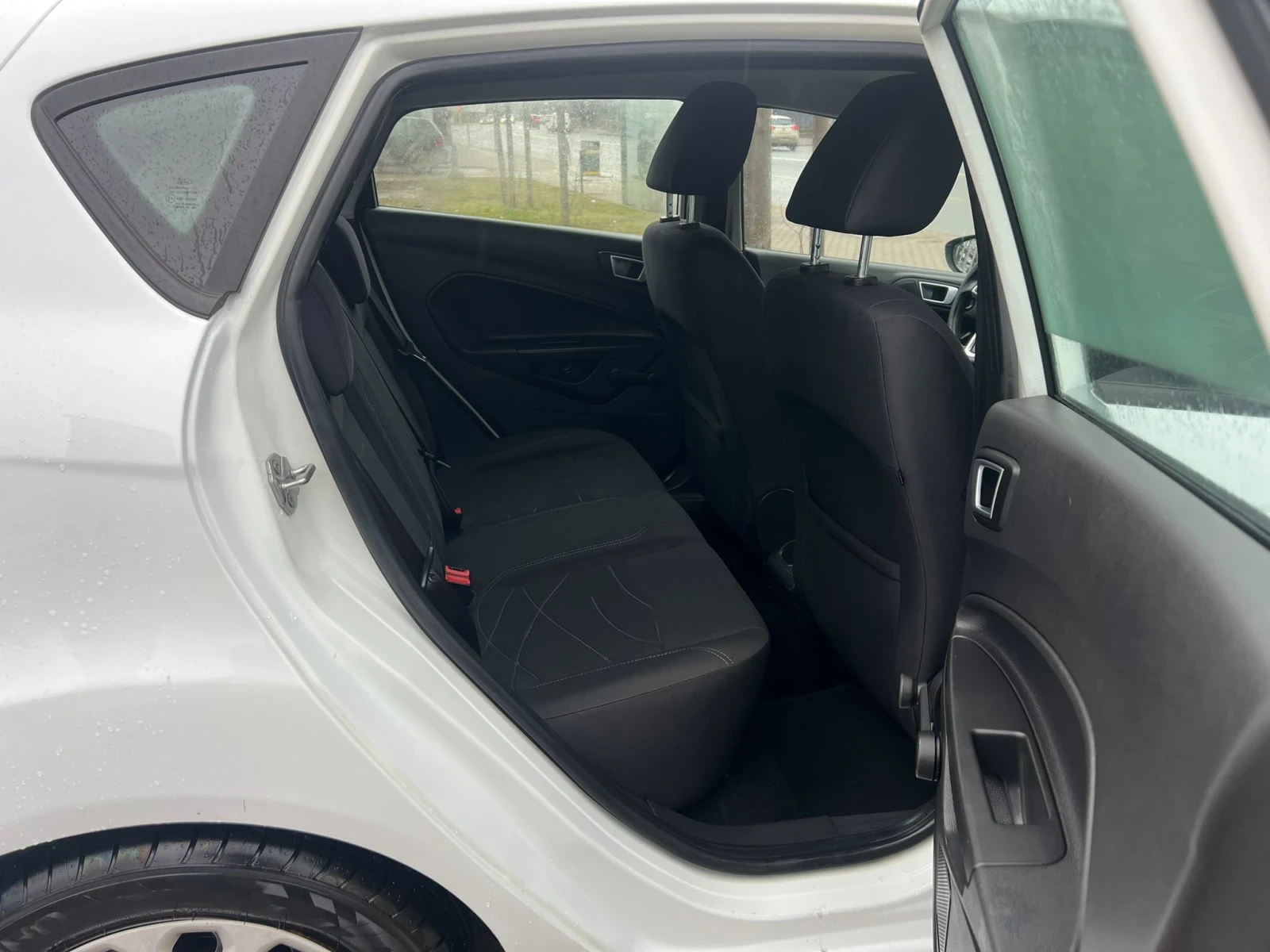 Ford Fiesta 1.5TDCi | Mobile.bg � ����������� 12