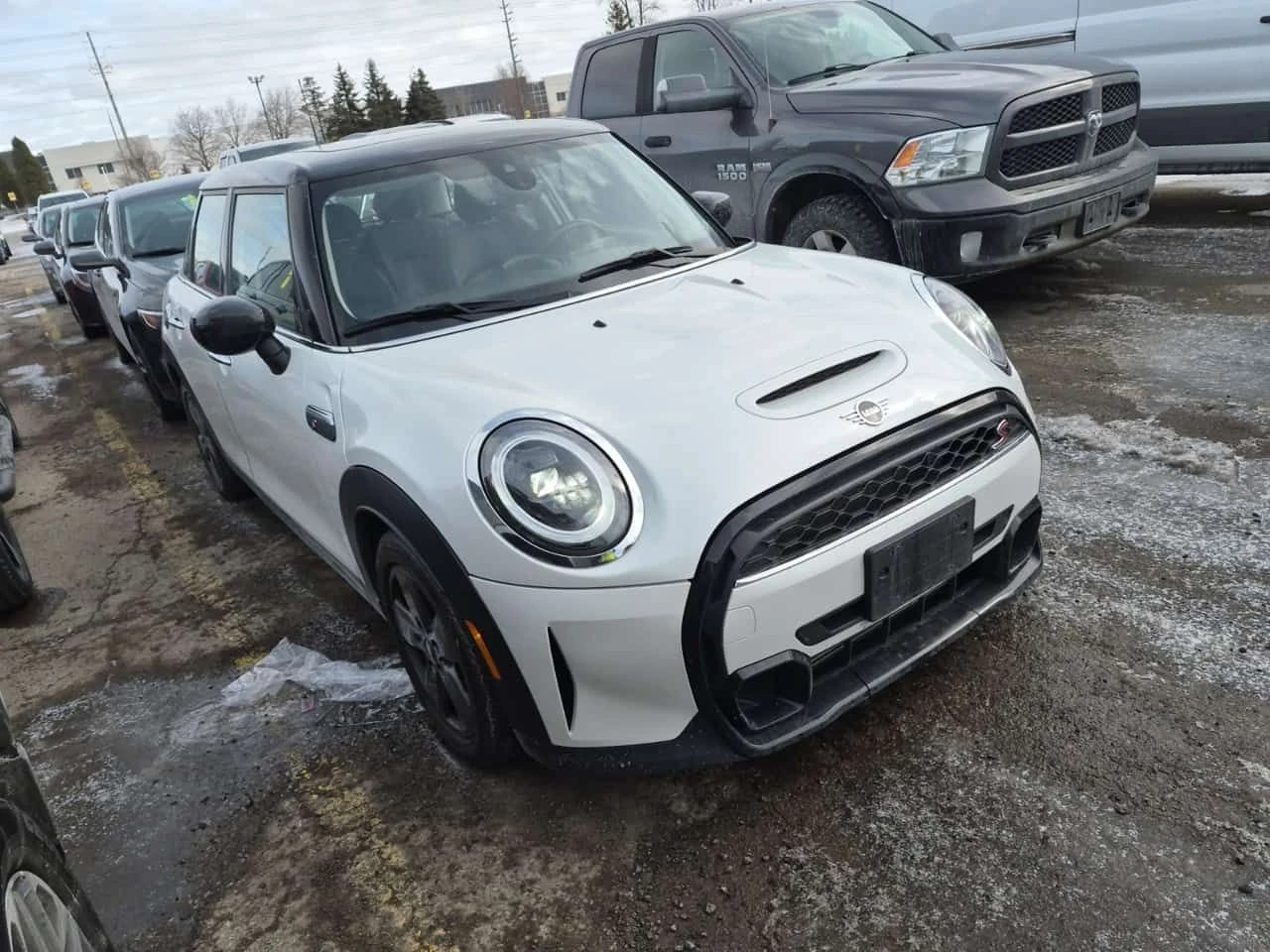 Mini Cooper s S| PANORAMA| ПОДГРЕВИ| 2 КЛЮЧА| CARFAX  , снимка 2 - Автомобили и джипове - 53818472