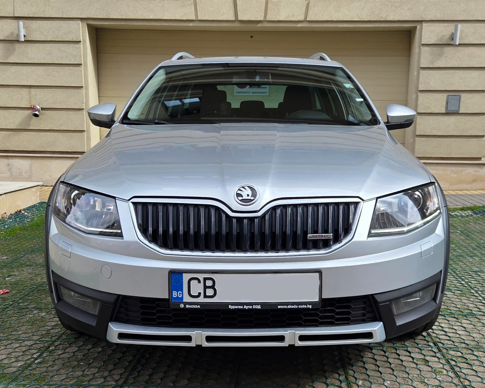 Skoda Octavia Scout 2.0tdi 184кс DSG, снимка 8 - Автомобили и джипове - 53926699
