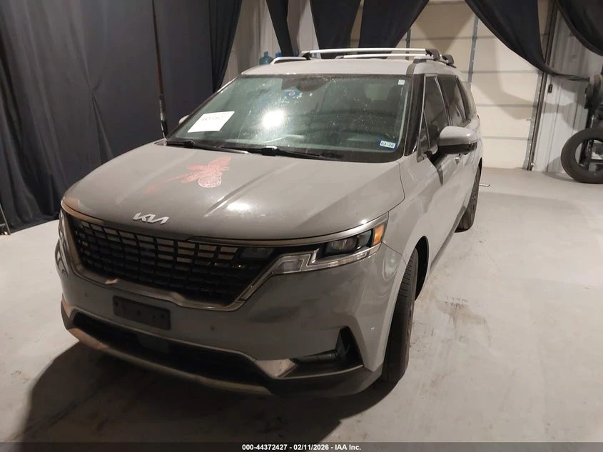 Kia Carnival 3.5l Mpv Sx, снимка 2 - Автомобили и джипове - 54124237