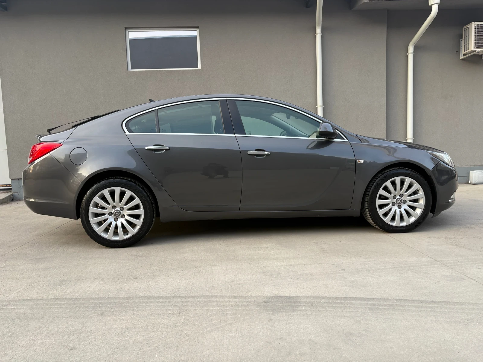 Opel Insignia Cosmo 2.0 diesel 160kc Automatic Euro 5 | Mobile.bg � ����������� 9