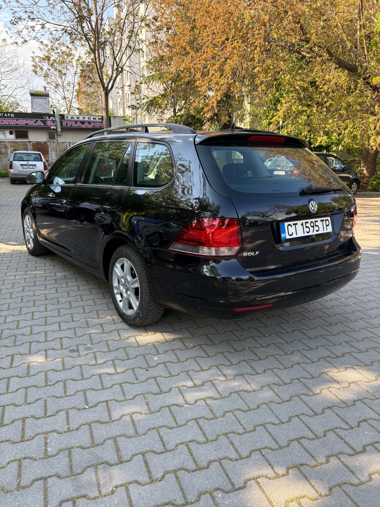 VW Golf 6, снимка 5 - Автомобили и джипове - 54445343