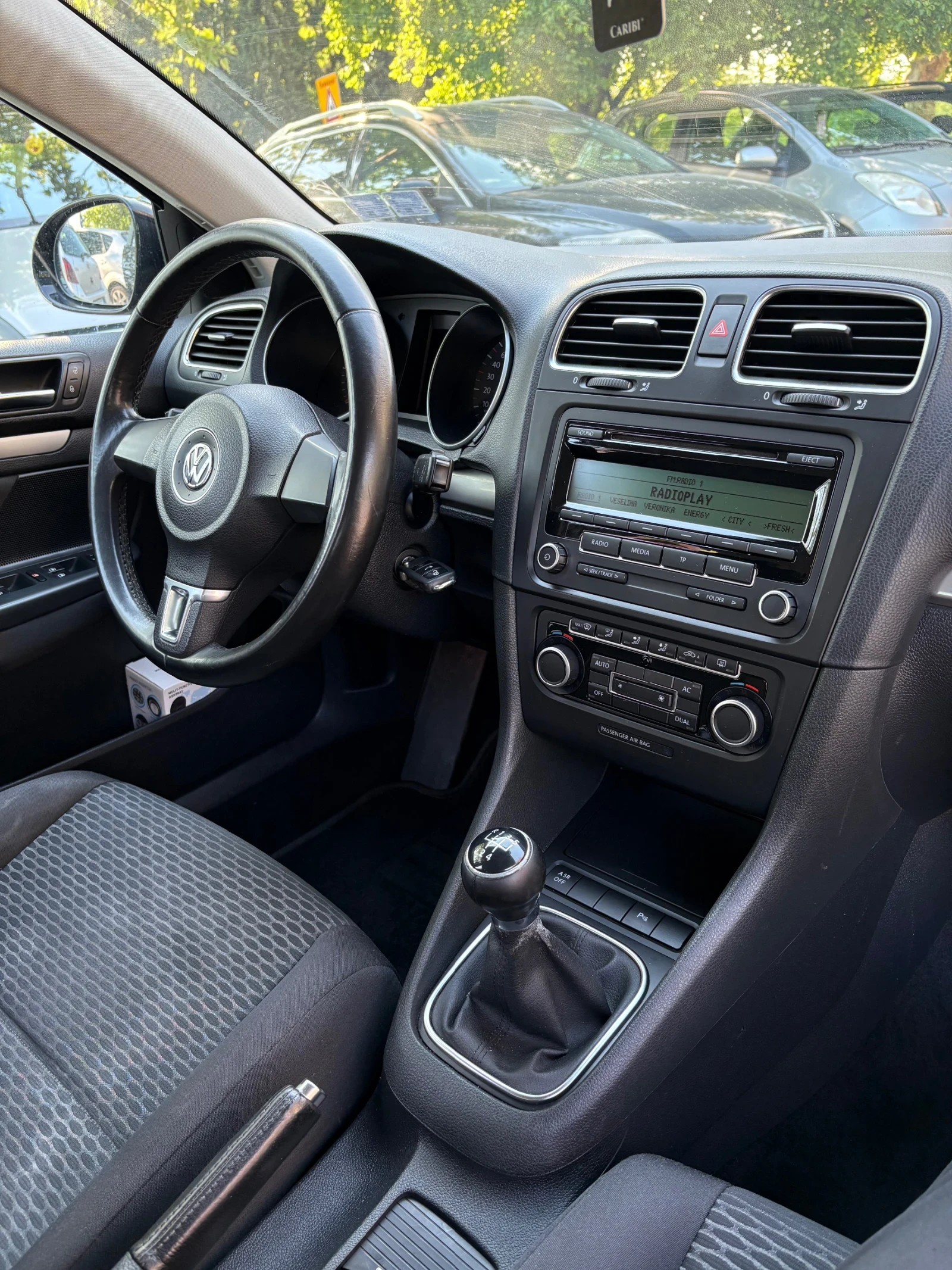 VW Golf 6, снимка 9 - Автомобили и джипове - 54445343