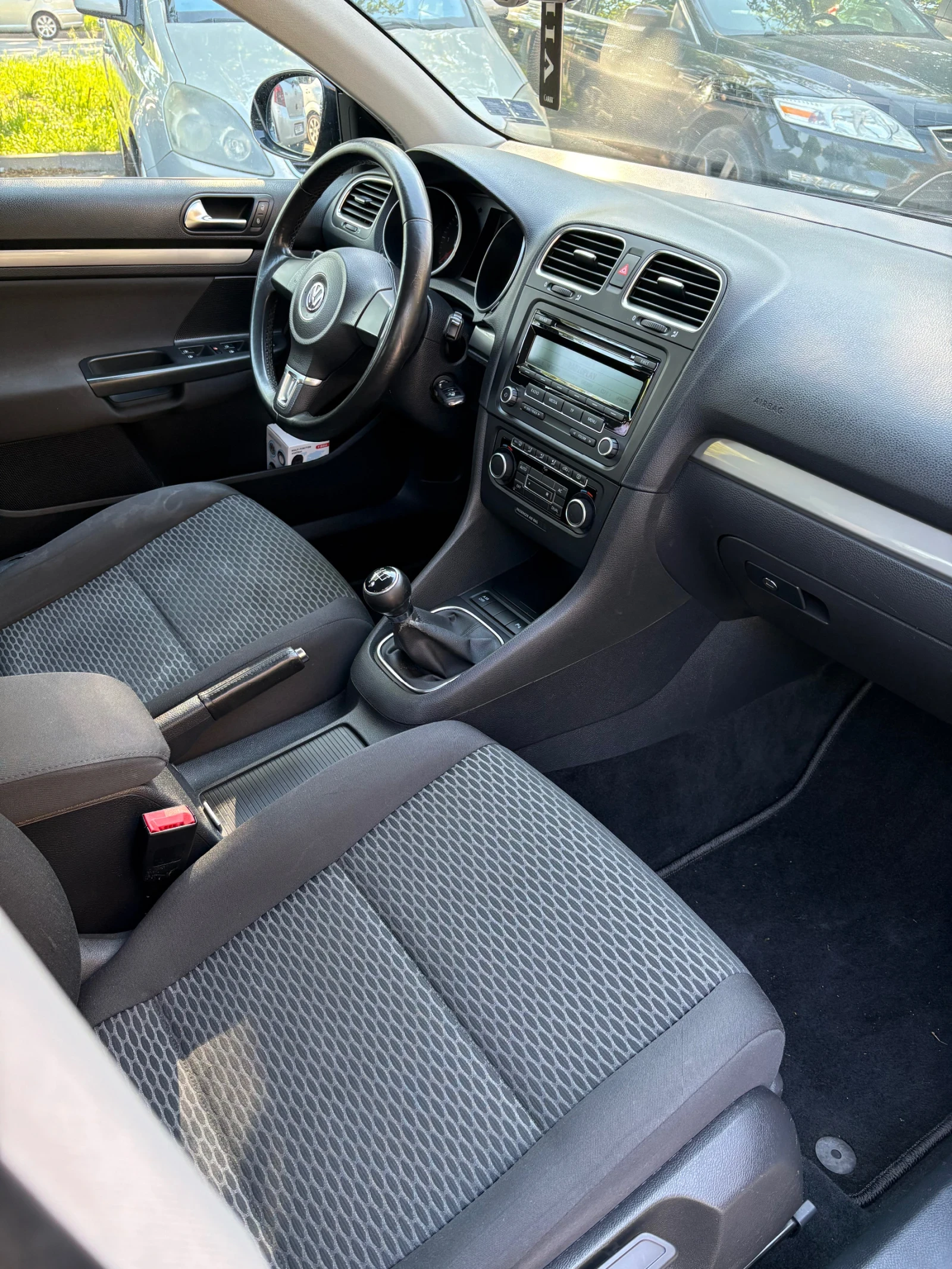 VW Golf 6, снимка 8 - Автомобили и джипове - 54445343
