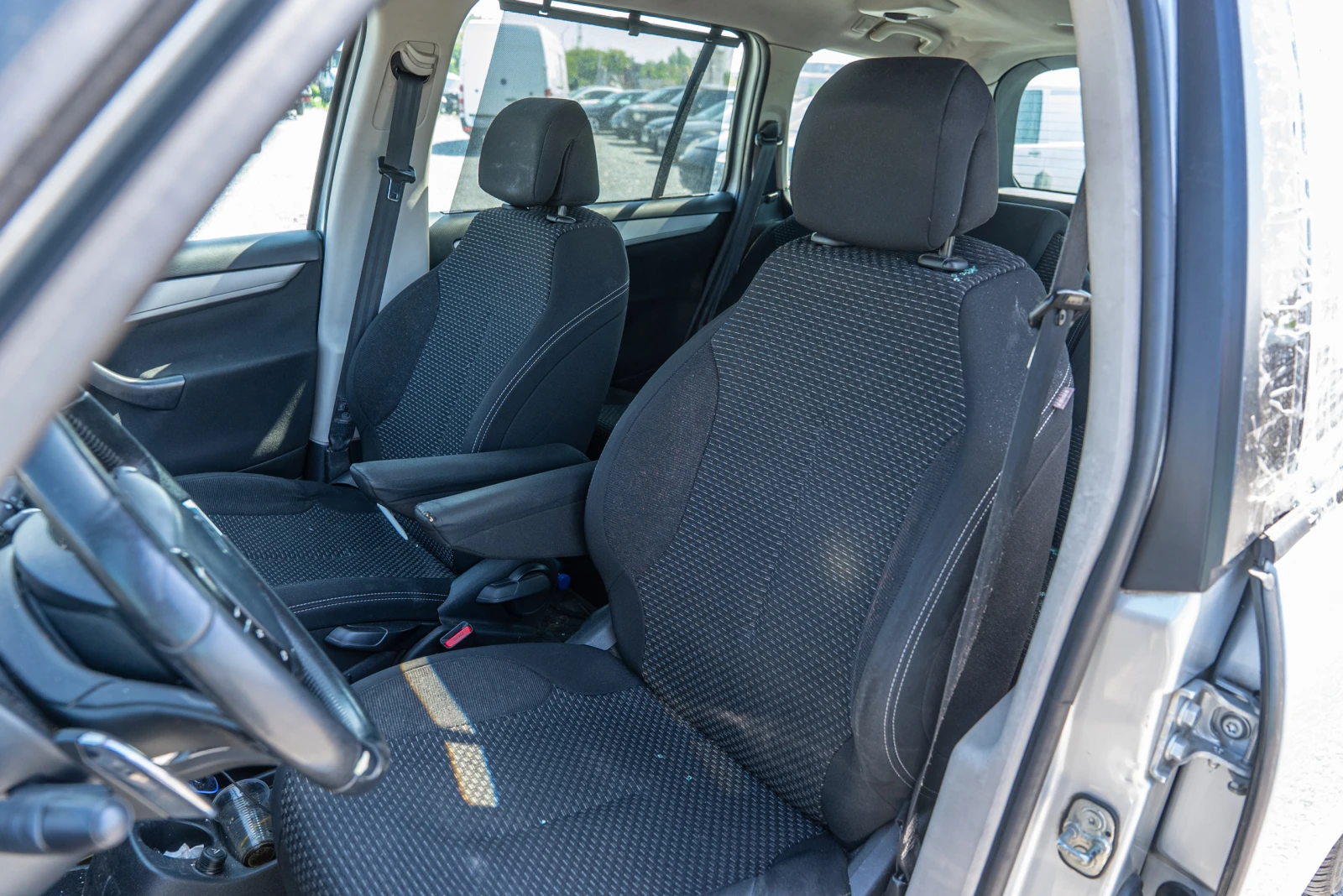 Citroen C4 Picasso 2.0 HDI, снимка 8 - Автомобили и джипове - 54509161