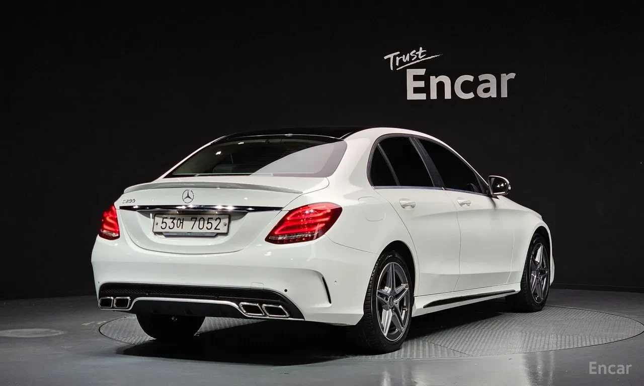 Mercedes-Benz C 200 AMG PK* BURMASTER* AMBIENT* KEYLESS* КРАЙНА ЦЕНА, снимка 3 - Автомобили и джипове - 54525942