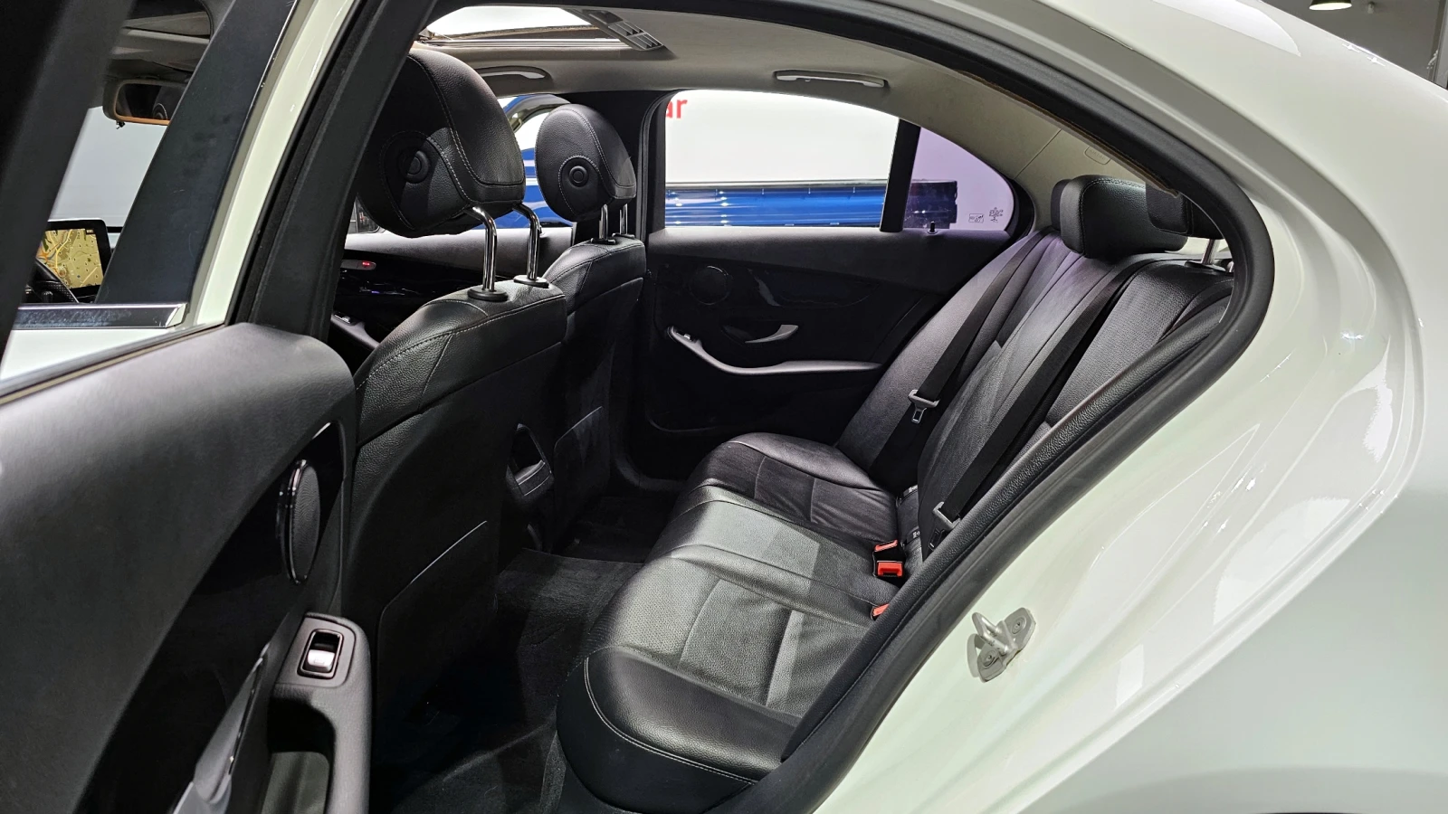 Mercedes-Benz C 200 AMG PK* BURMASTER* AMBIENT* KEYLESS* КРАЙНА ЦЕНА, снимка 15 - Автомобили и джипове - 54525942