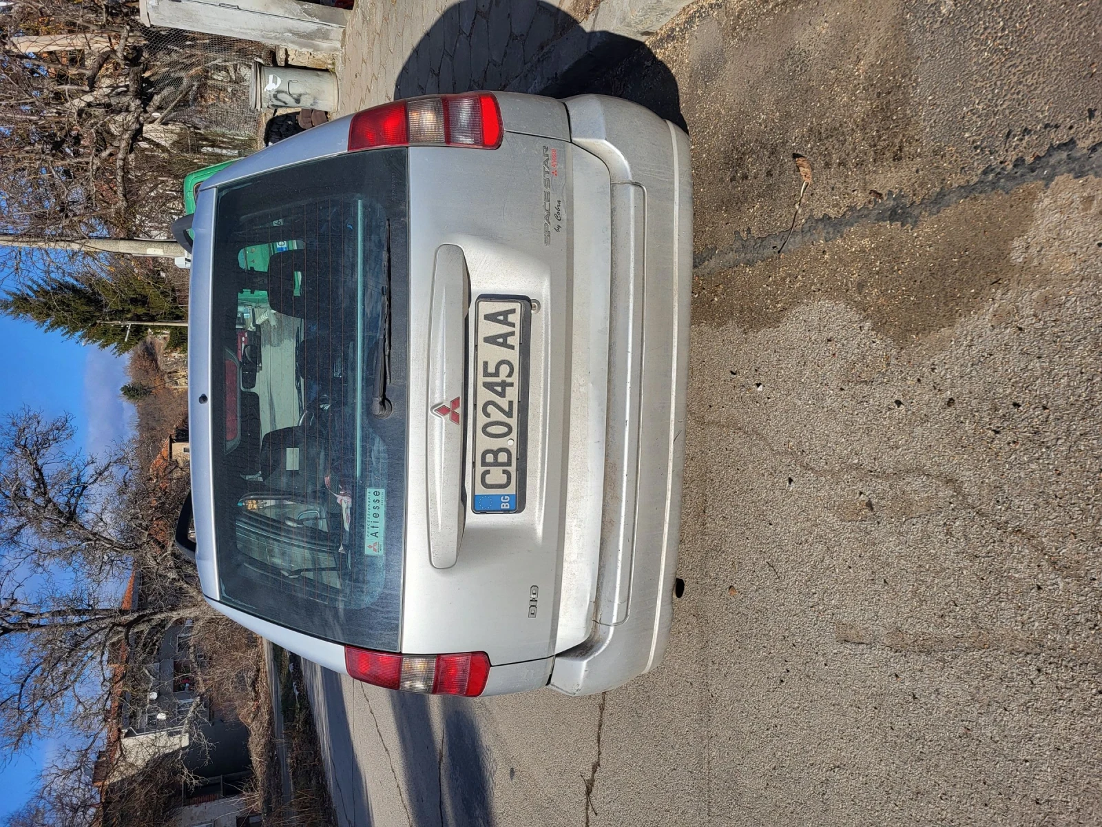 Mitsubishi Space star, снимка 10 - Автомобили и джипове - 54662811