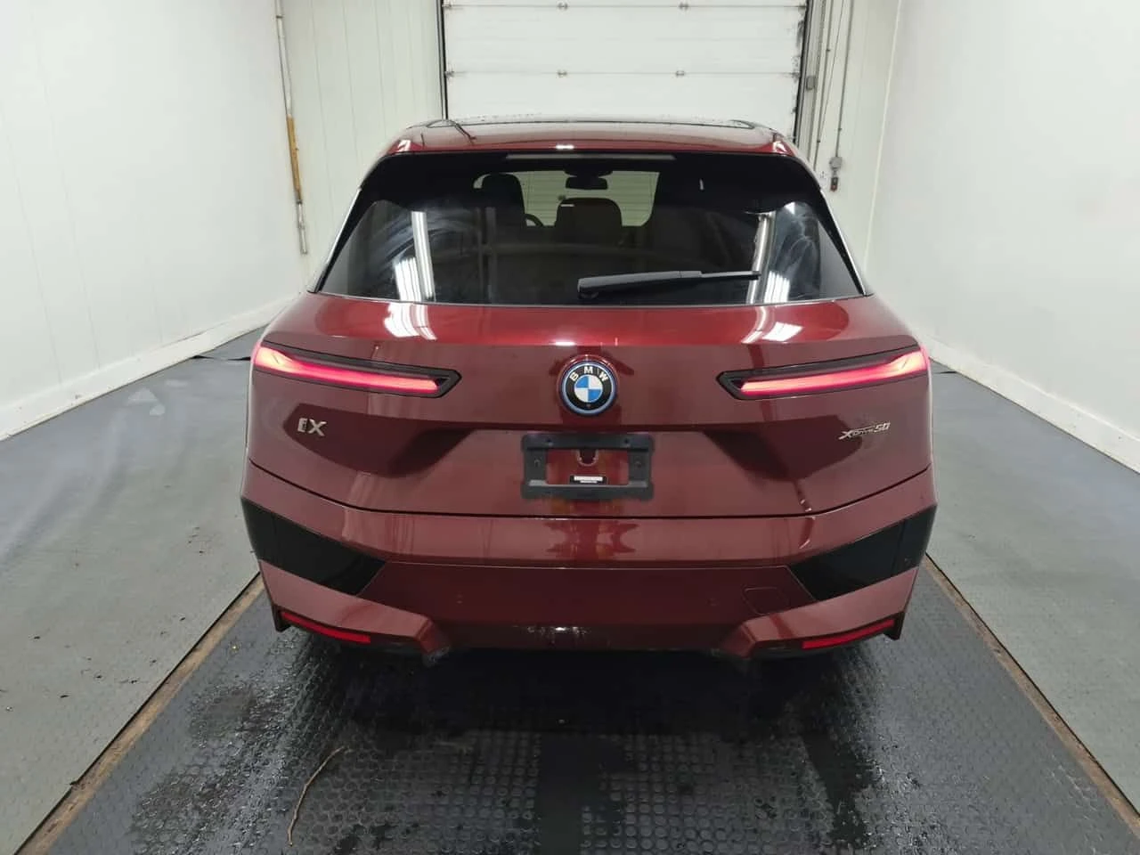 BMW iX XDRIVE50  CARFAX, снимка 17 - Автомобили и джипове - 55088092