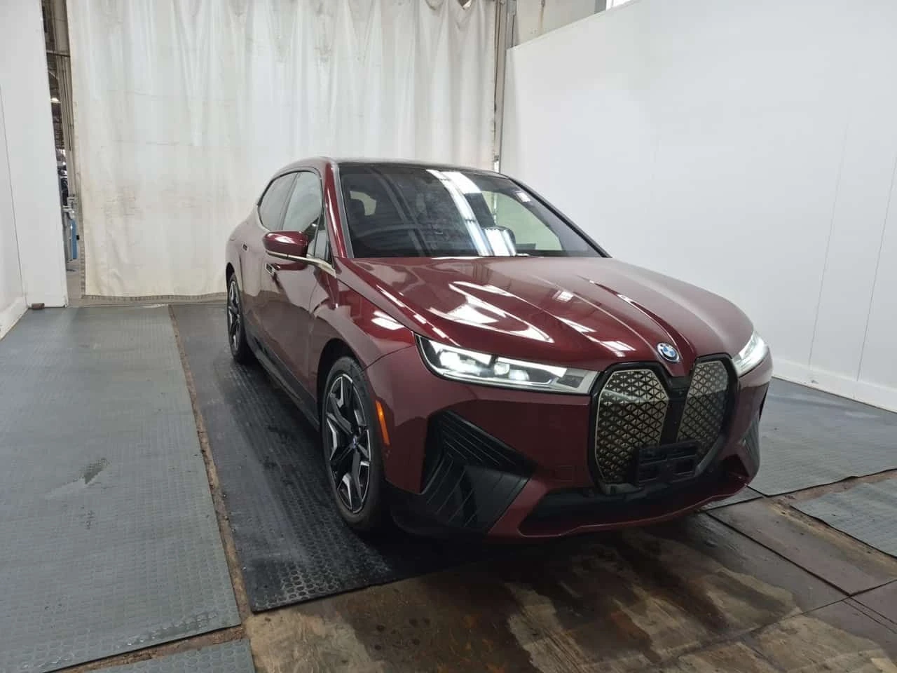 BMW iX XDRIVE50  CARFAX, снимка 2 - Автомобили и джипове - 55088092