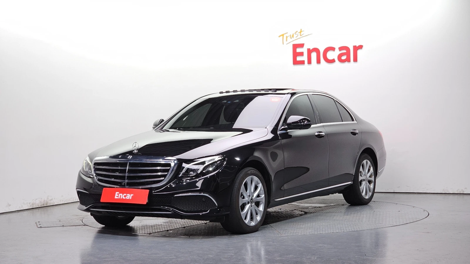 Mercedes-Benz E 300 2.0 4MATIC