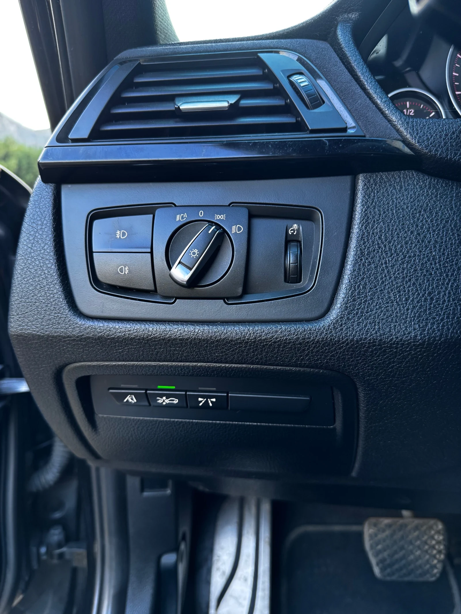 BMW 330, снимка 8 - Автомобили и джипове - 55578835