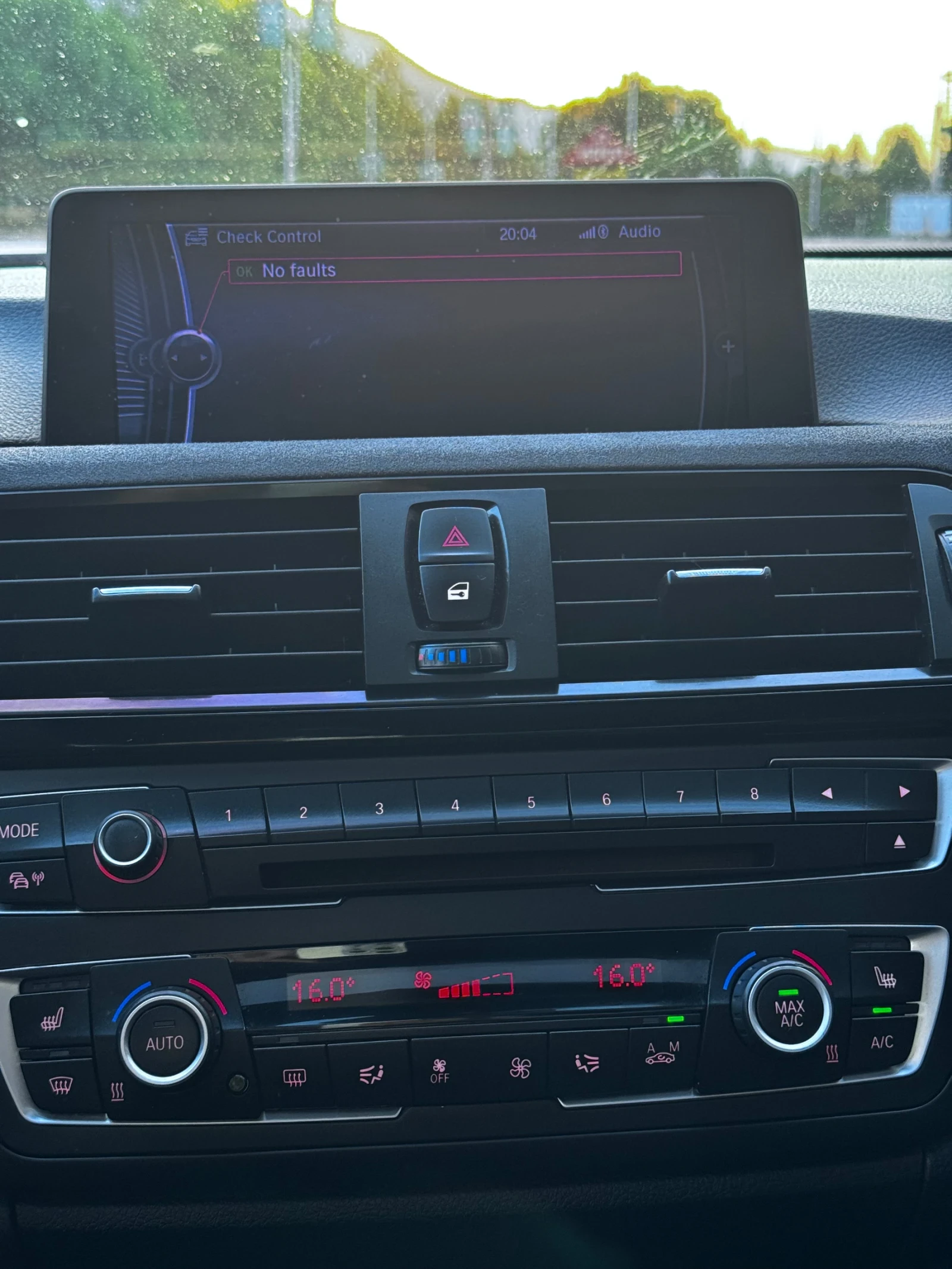 BMW 330, снимка 10 - Автомобили и джипове - 55578835