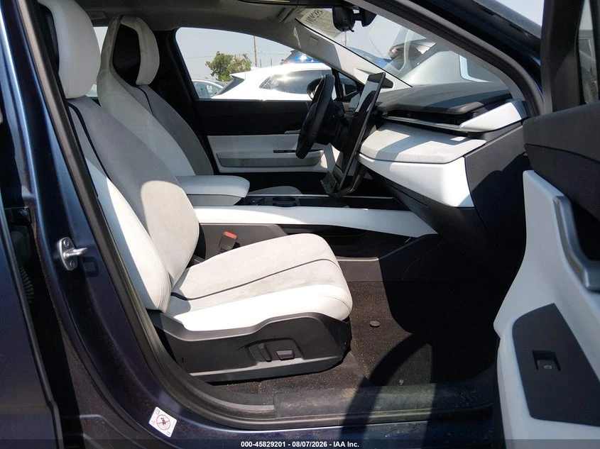 Fisker Ocean One AWD, снимка 5 - Автомобили и джипове - 55935335