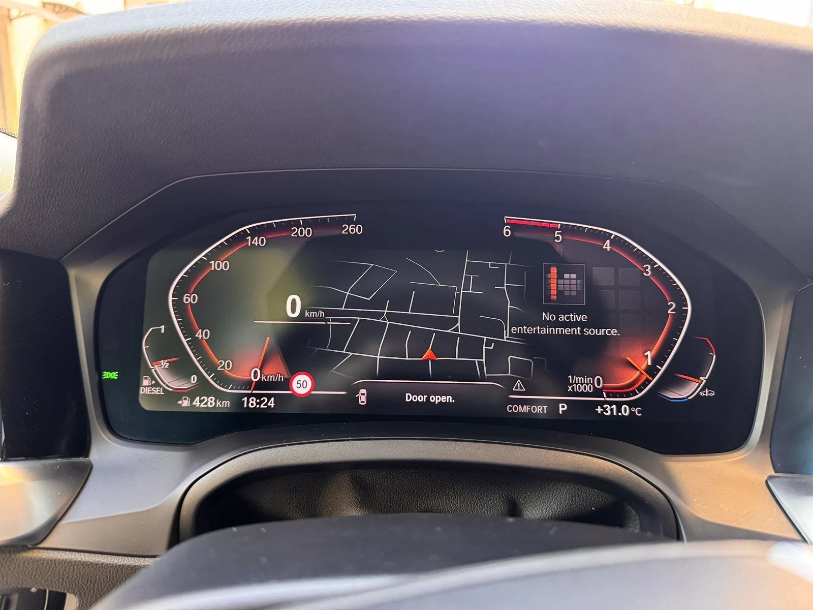 BMW 320 М пакет/на задно, снимка 14 - Автомобили и джипове - 55992971
