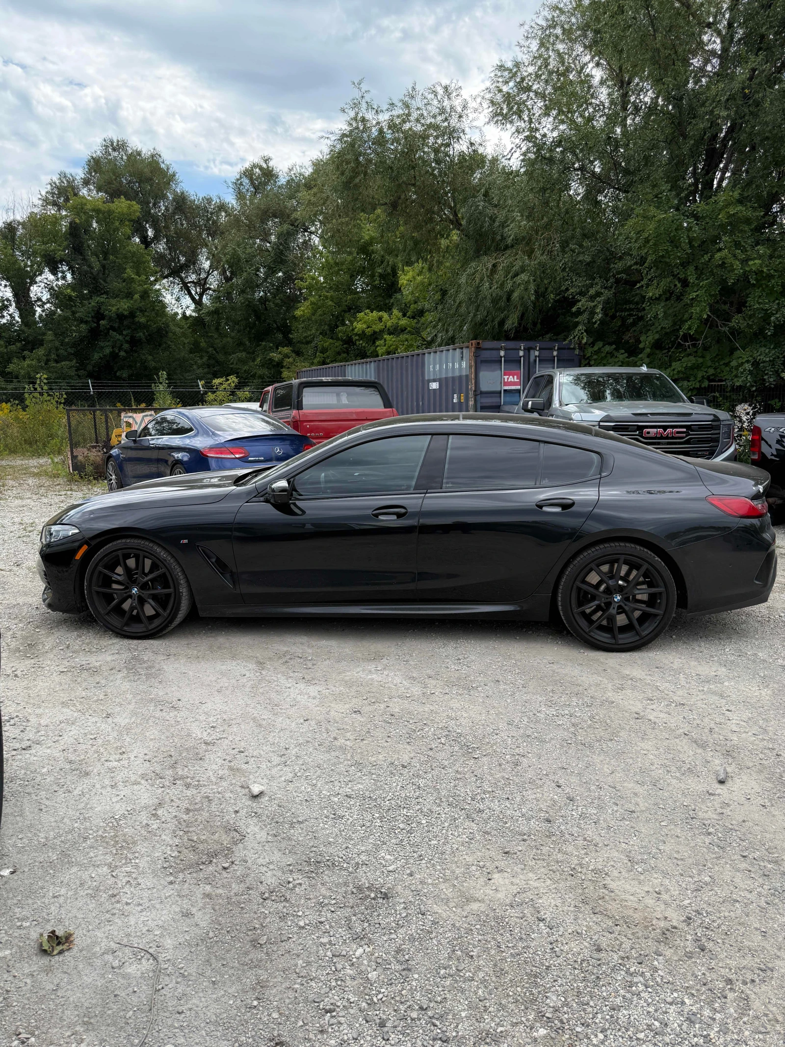 BMW 850 xDrive | CARFAX | БЕЗ ИНЦИДЕНТИ, снимка 3 - Автомобили и джипове - 56151508