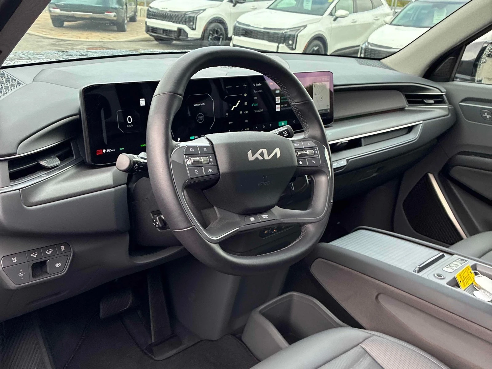 Kia EV9 Land w/Premium Package AWD| MERIDIAN| ОБДУХ, снимка 5 - Автомобили и джипове - 56330606