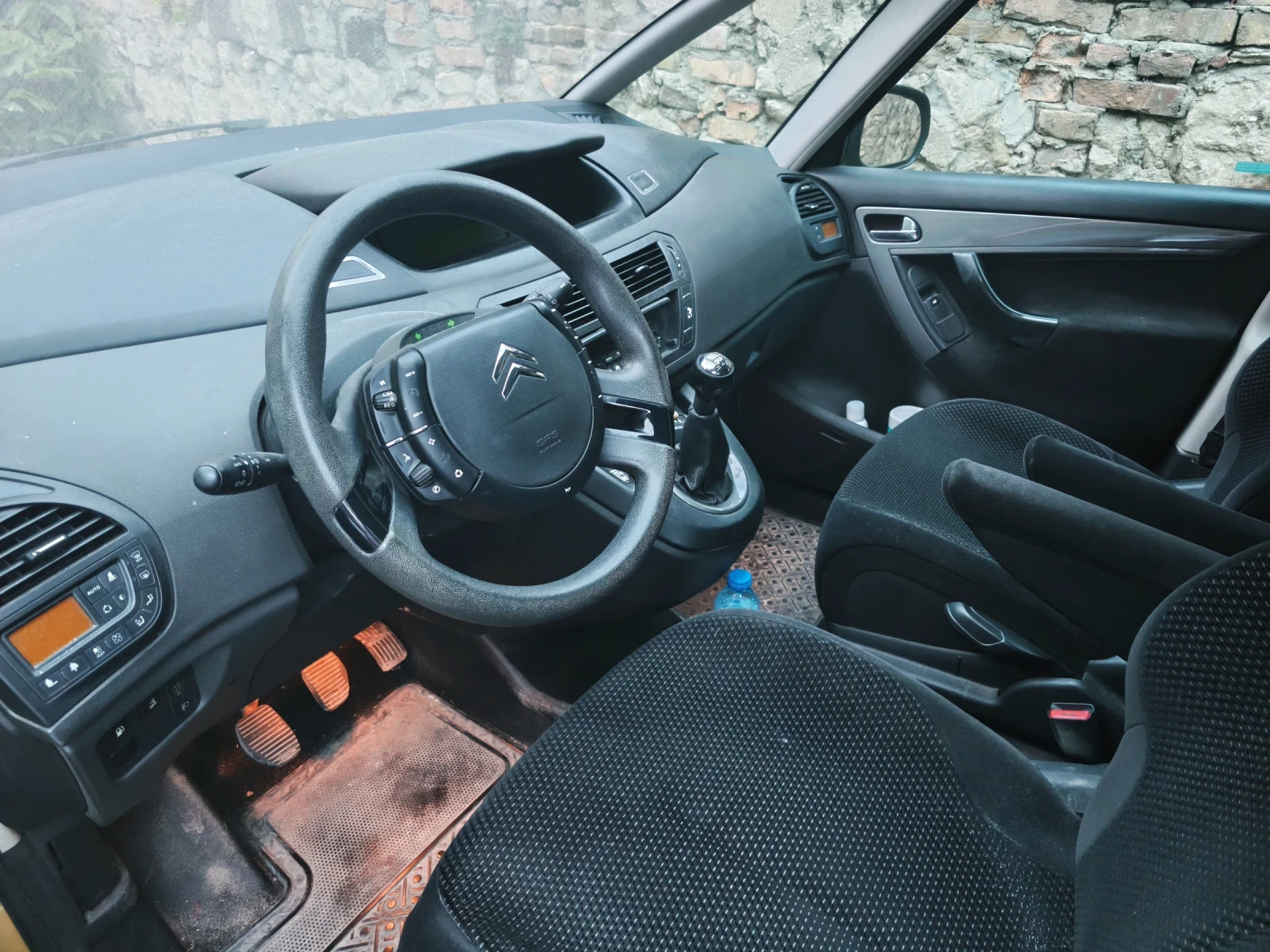 Citroen Grand C4 Picasso, снимка 3 - Автомобили и джипове - 56483912