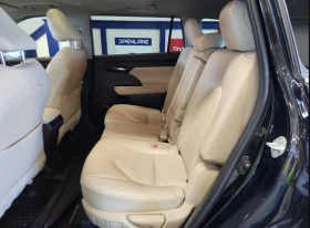 Toyota Highlander AWD* Камера* м.Точки* Кожа* XLE* 8-местен* , снимка 13